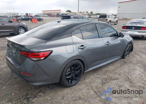 2023 Nissan Sentra Sr Xtronic Cvt z USA, uszkodzony, nr VIN 3N1AB8DV6PY242703